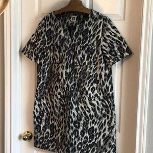 Anne Klein leopard print mini dress size 14